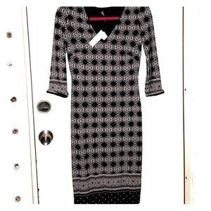 White house Black market Reversible dress